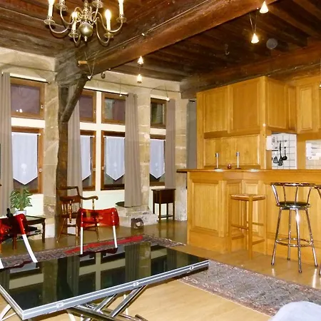 Apartment Vieux Cour Renaissance Lyon
