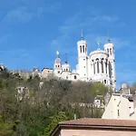 Vieux Cour Renaissance Apartman *